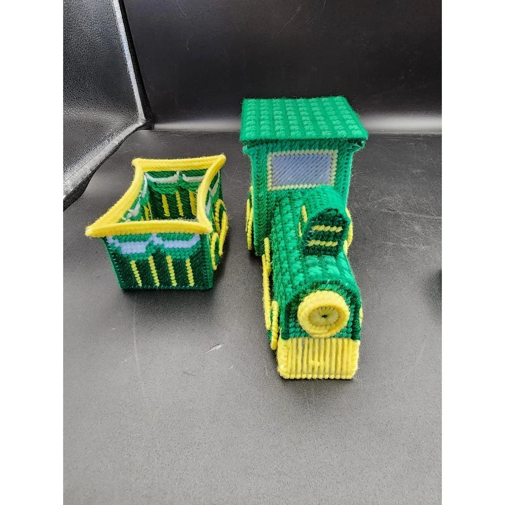 Vtg Canvas Needlepoint Christmas Train Engine & Coal Car W/2 Gifts Holiday Decor